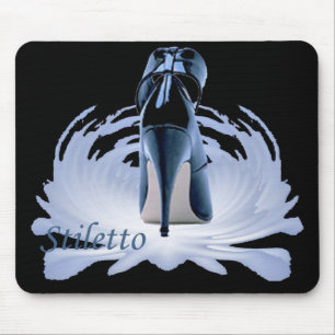 Stiletto op een Voetstuk Muismat