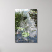 Still Reflections – Tranquil Lily Pad Pond Canvas Afdruk (Voorkant)