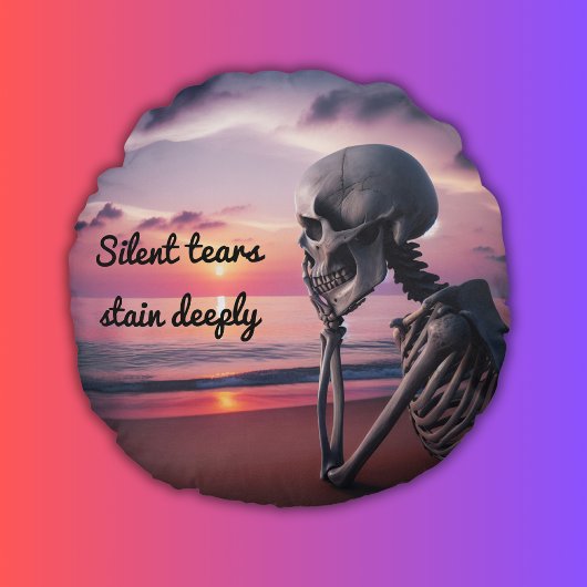 Stille tranen vlekken diep | rond kussen