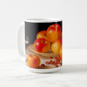 Stilleven, appels en kastanjes koffiemok (Voorkant links)