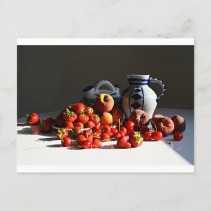 Stilleven met aardbeien, perziken en kersen uitnodiging briefkaart