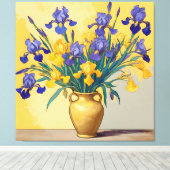 Stilleven met Gele en Blauwe Irissen in een Gouden Canvas Afdruk (Insitu (Houten vloer))