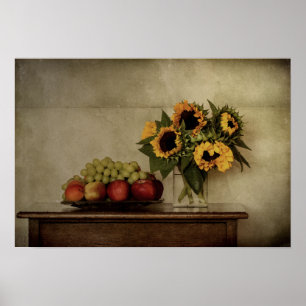 Stilleven, zonnebloemen in vaas, fruit in kom poster