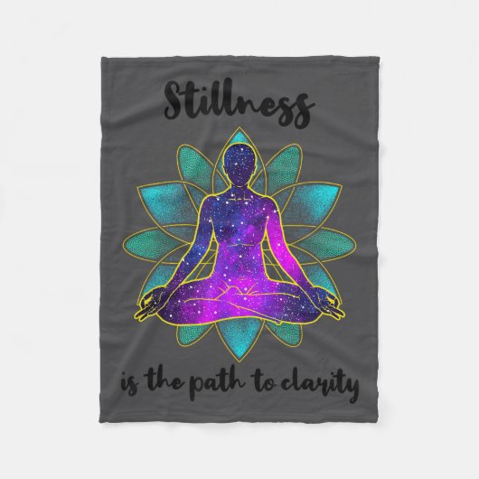 Stillness Is The Path To Clarity Gratitude Motivat Fleece Deken (Voorkant)