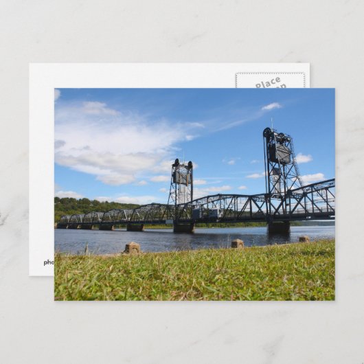 Stillwater Lift Bridge en Lawn Briefkaart (Voorkant / Achterkant)