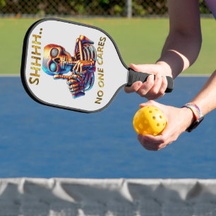 Stilte spreekt volumes kleurrijke skeletfiguur pickleball paddle
