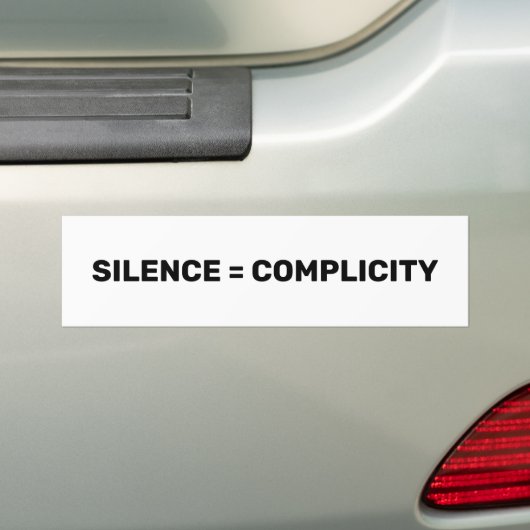 Stilte staat gelijk aan compliciteit, Stop met wit Bumpersticker (Op auto)