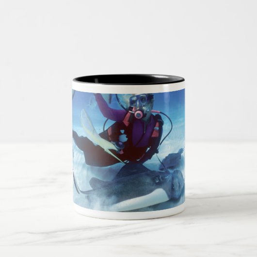 Stingray City, Grand Cayman, Kaaimaneilanden, Tweekleurige Koffiemok (Center)