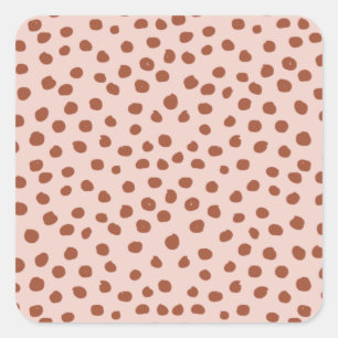 Stippen in Peach en Brown Dalmatian Spots Vierkante Sticker