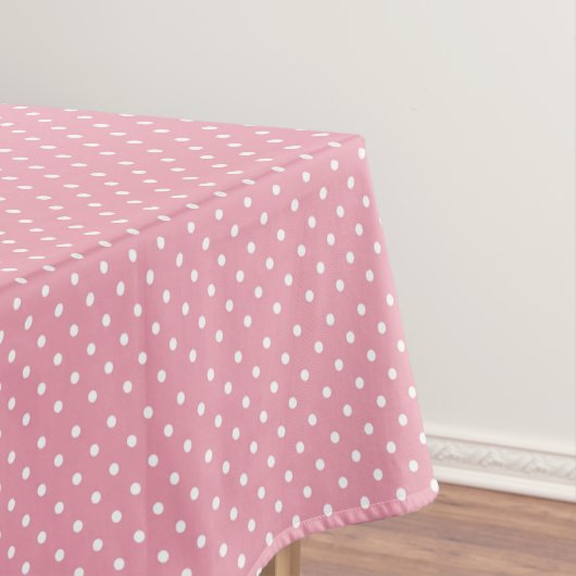 Stippen op Roze Tafelkleed (Voorbeeld)