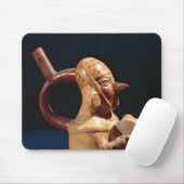 Stirrup vase in de vorm muismat (Met muis)