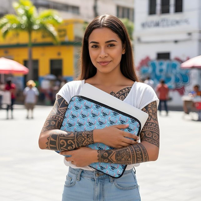 Stitch Laptop Sleeve (Creator heeft geüpload)