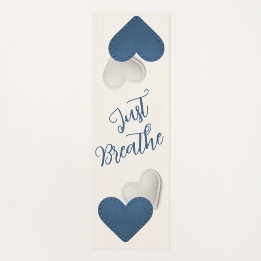 Stitched Blue / Ivory Hearts "Just Breath" Yogamat (Voorkant)