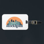 Stockholm Zweden City Skyline Retro Cityscape Art Bagagelabel<br><div class="desc">en retro-stadsplan met prachtige skyline, toeristische attractie en cityscape art. Koelwolkenkrabber en bouwartikelen voor silhouette-illustratie voor toeristen en reizigers. Perfect als souvenir om terug naar huis te brengen wanneer je op reis bent. Bespaar de herinnering aan uw reis en vakantie met familie en vrienden. De achtergrondkleur kan aan uw gewenste...</div>