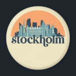Stockholm Zweden City Skyline Retro Cityscape Art Magneet<br><div class="desc">en retro-stadsplan met prachtige skyline, toeristische attractie en cityscape art. Koelwolkenkrabber en bouwartikelen voor silhouette-illustratie voor toeristen en reizigers. Perfect als souvenir om terug naar huis te brengen wanneer je over de hele wereld reist. Bespaar de herinnering aan uw reis en vakantie met familie en vrienden. De achtergrondkleur kan aan...</div>