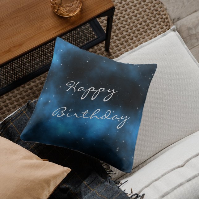 Stof met tekst 'Gefeliciteerd verjaardag' op sterr Kussen (Creator heeft geüpload)