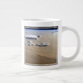 Stof Storm over de Zeeen van de Sahara. Grote Koffiekop (Rechts)