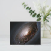 Stofband rond de zwarte-ooggalaxy-kern briefkaart (Staand voorkant)