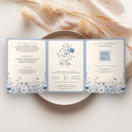 Stofblauwe Boho-wildbloem-fotocode QR-code bruilof Drieluik Uitnodiging