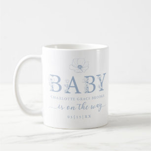 Stofblauwe wilde bloem baby aankondiging koffiemok