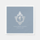 Stofbloauwe Regency Dame Versierde Wapen Bruiloft  Servet (Voorkant)