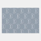 Stofbloem Blauw en Wit | Modern Initialen Monogram Inpakpapier Vel (Voorkant 2)