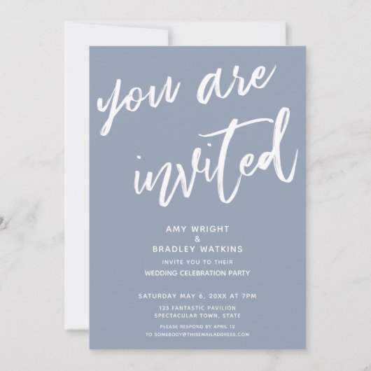 Stofbloem Blauw U Bent Uitgenodigd Trouwreceptie Kaart (Voorkant)