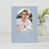 Stofbloem Blauwe Moderne Gouden Boog Foto Afstudee Kaart (Staand voorkant)