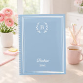 Stofbloem blauwe Monogram Personalized Quiet Luxe Planner