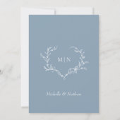 Stofbloem Blauwe Monogram Save the Date Foto Kaart (Achterkant)