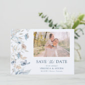 Stofbloemige blauwe foto save the date (Staand voorkant)
