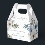 Stofbruiloft bloemrijke elegante script landelijk  bedankdoosjes<br><div class="desc">Elegante stoffige blauwe bloem bruiloft cadeau doos op maat</div>