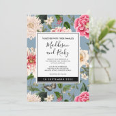 Stofbruine blauwe en blos landelijke trouwuitnodig kaart (Staand voorkant)