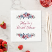 Stofbruine en bordeauxrode servetten voor bruidsdo (Insitu)