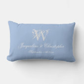Stofbruine Trouwherinnering Monogram Schrift Namen Kussen (Voorkant)