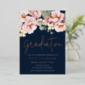 Stoffelijk Roos Bloemen Navy Afstuderen Roos Goud Folie Uitnodiging (Staand Voorkant)