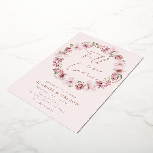 Stoffelijk Roos Bloemenkrans Herfst In liefde Brui Folie Uitnodiging (Gedraaid)