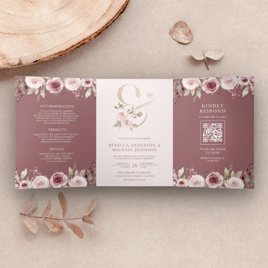 Stoffelijk Roos Blush Bloemen Ampersand QR Code Br Drieluik Uitnodiging