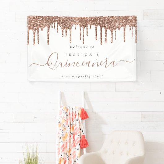 Stoffelijk Roos Glitter Drips Welkom bij Quinceañe Spandoek (Insitu)