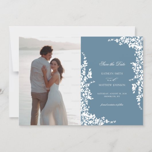 Stoffig Blauw  Bloemen Bruiloft Save The Date Magnetische Uitnodiging (Voorkant)