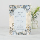 Stoffig Blauw Bloemen Elegant Bruiloft Kaart (Staand voorkant)