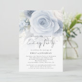 Stoffig Blauw Bloemen Overlay QR Bruiloft Avondfee Kaart (Staand voorkant)