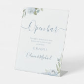 Stoffig blauw bloemenschrift rustiek Bruiloft Open Reclamebord Met Voetstuk (Voorkant)