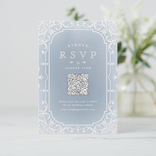 Stoffig blauw elegant romantisch  QR-code RSVP Kaartje (Staand voorkant)