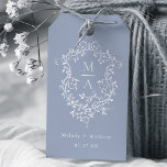 Stoffig Blauw Elegante Franse Floral Crest Wedding Cadeaulabel<br><div class="desc">Klassiek Frans Victoriaans blauw bloemen huwelijkscadeau label. Voor meer geavanceerde aanpassing van dit ontwerp,  klikt u op de BUTTON DESIGN TOOL hierboven!</div>