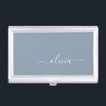 Stoffig Blauw Minimalistisch Modern Elegant Monogr Visitekaarthouder<br><div class="desc">Introductie van ons Dusty Blue Minimalist Modern Monogram Elegant Collectie: Verhoog uw stijl met ingetogen verfijning en tijdloze charme. Ons collectie heeft minimalistische design in een rustgevende stoffige blauwe tint, versterkt met elegante monogrammen op maat van uw persoonlijke smaak. Van verfijnde briefpapier tot veelzijdige accessoires, elk stuk in ons collectie...</div>
