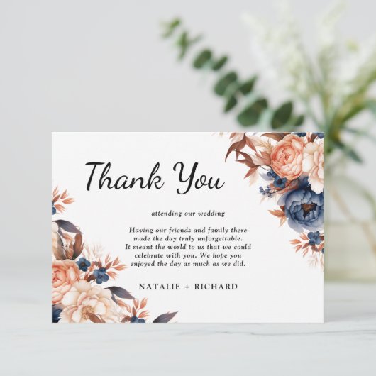 Stoffig blauw & Terracotta bloemenbruiloft waterve Bedankkaart (Staand voorkant)