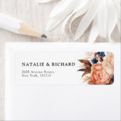 Stoffig blauw & Terracotta bloemenbruiloft waterve Etiket (Insitu)