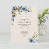 Stoffig Blauw Wildbloemen Elegant Beige Bruiloft Kaart (Staand voorkant)