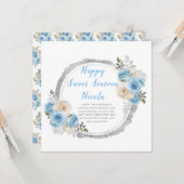 Stoffig Blauw Zilver Elegante Bloemen Sweet Sixtee Kaart (Voorkant / Achterkant in situ)